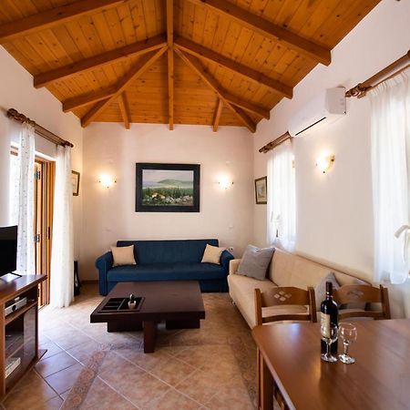 Delphinus Villa Nefeli Άγιος Νικήτας Εξωτερικό φωτογραφία